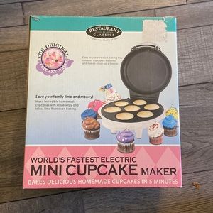 Mini Cupcake Maker